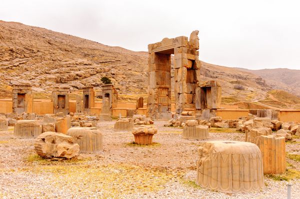 ویرانه های شهر باستانی تخت جمشید ایران میراث جهانی یونسکو