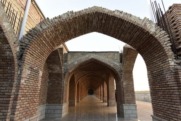 مسجد کبود از سال 1779 در زلزله آسیب دیده است سپس برخی از قسمت های مسجد بین سال های 1939 - 1979 بازسازی شده است تبریز ایران 10 سپتامبر 2016