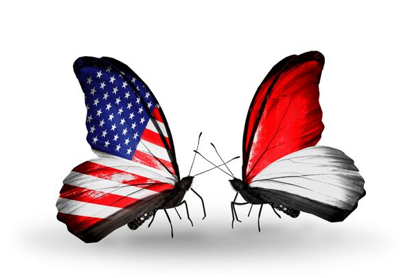 دو پروانه با پرچم ایالات متحده آمریکا و اندونزی یا موناکو
