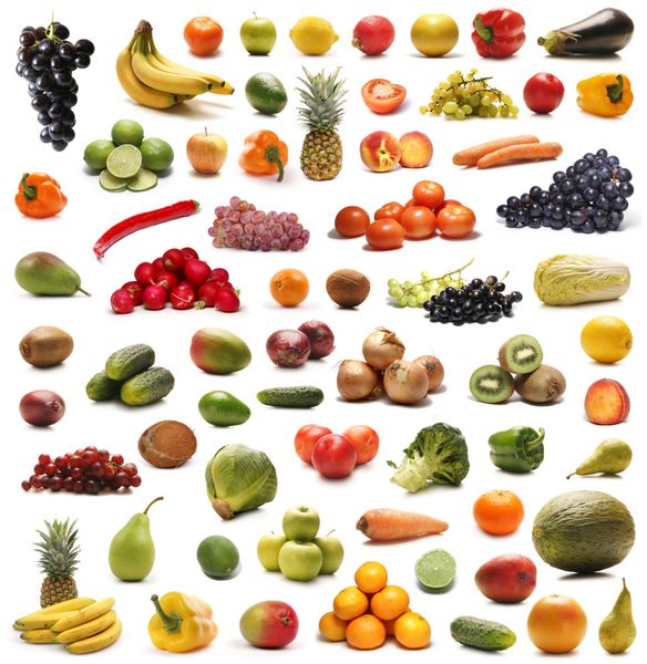 میوه ها و سبزیجات جدا شده روی سفید