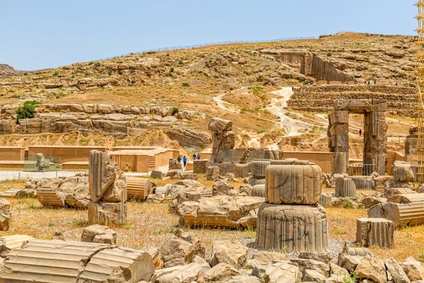 ویرانه های شهر قدیمی تخت جمشید پایتخت امپراتوری هخامنشی 550 - 330 قبل از میلاد