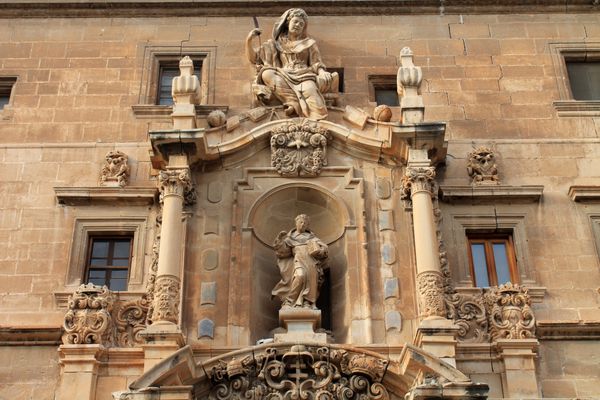 سنگ تراشی و مجسمه سازی در اسپانیا orihuela