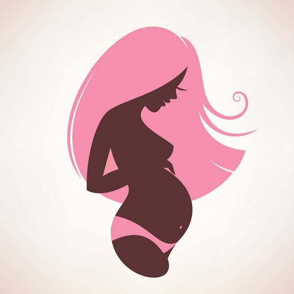 شبح زن باردار شاد