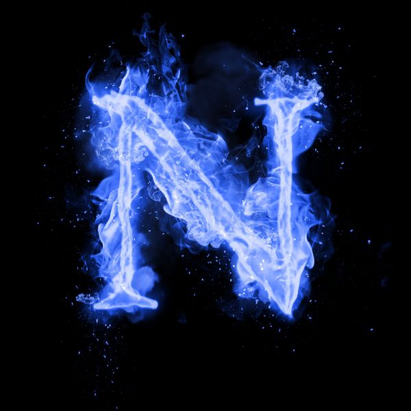 حروف N از چراغ شعله سوزان
