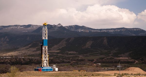 تجهیزات صنعتی Oil Derrick Crude Pump Mount Colorado Colorado