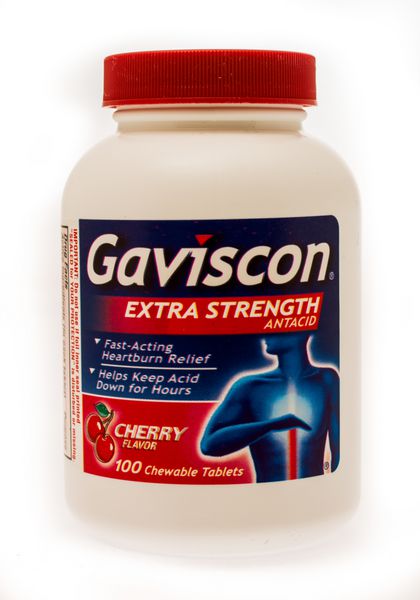 Winneconne WI -25 سپتامبر 2015 بطری داروی Gaviscon ضد سوء هاضمه اسیدی