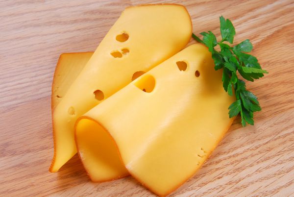 از نزدیک پنیر با جعفری