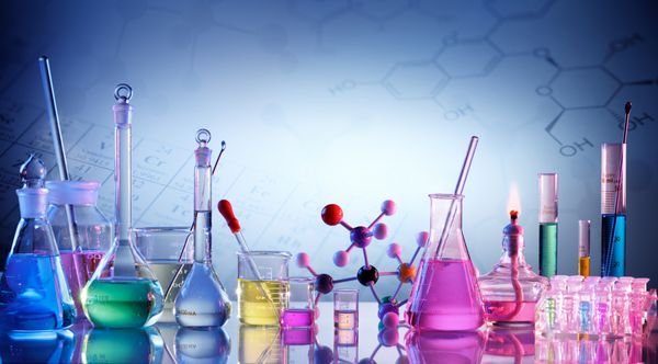 تحقیقات آزمایشگاهی - ظروف شیشه ای علمی برای زمینه های شیمیایی