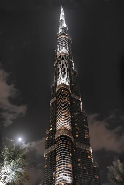 نما برج خلیفه دوبی در عصر