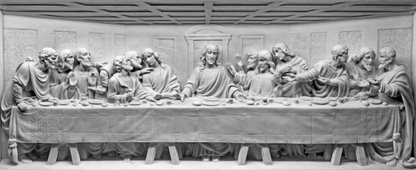رم ایتالیا مارس 10 2016 آخرین وعده سنگ مرمر بر روی محراب کلیسا Basilica di Santa Maria Ausiliatrice توسط هنرمند ناشناخته