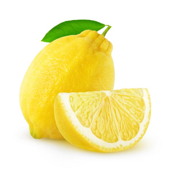 لیمو جدا شده یک کل میوه لیمو و یک قطعه جدا شده بر روی زمینه سفید با مسیر قطع