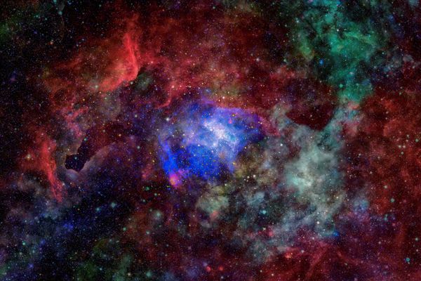 سحابی و ستاره در فضا عناصر این تصویر مبله شده توسط ناسا