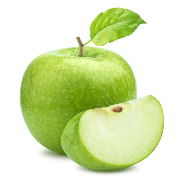 یک سیب سبز و قطعه چهارم جدا شده بر روی زمینه سفید با مسیر قطع