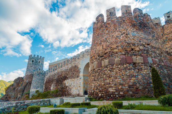 مجموعه ای از قلعه رباط در گرجستان