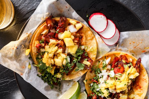 مکزیکی آل پاستور خیابان tacos بالای سر نزدیک است