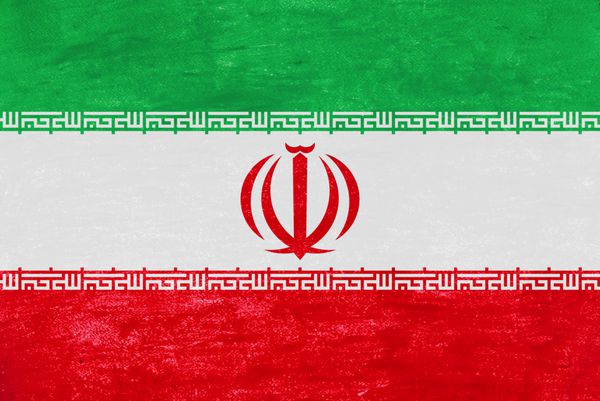 پرچم ایران با رنگ گچ