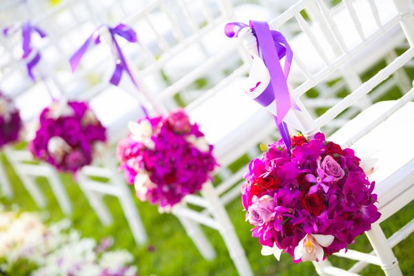 تنظیم گل در یک مراسم عروسی