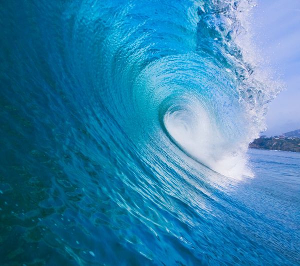 بزرگ موج آبی گشت و گذار موج در اقیانوس