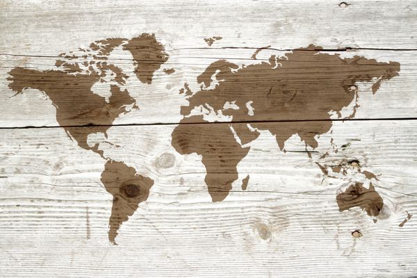 نقشه جهان بر روی تخته