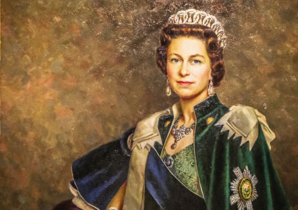 ادینبورگ اسکاتلند آوریل 2016 ملکه الیزابت دوم ملکه انگلستان رنگ روغن روی بوم جزئیات پرتره نقاشی در قلعه ادینبورگ