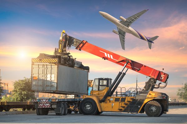 کانتینر صنعتی کشتی حمل و نقل کالا برای مفهوم Logistic Import Export