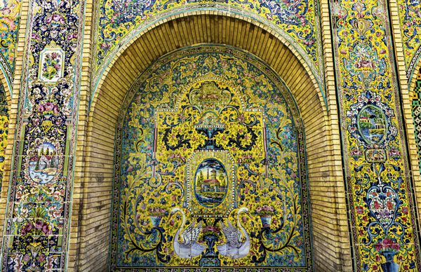 هنر دیوار در کاخ گلستان تهران ایران 19 آوریل 2017