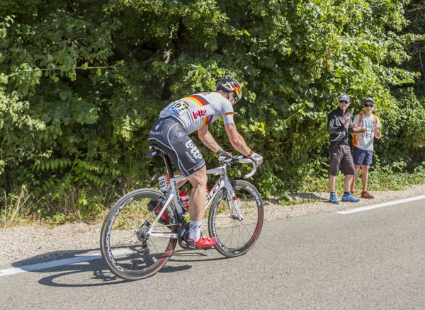 MONT VENTOUX FRANCE ژوئیه 14 دوچرخه سوار آلمان آندره گریپل تیم لوتو سدوال سوار بر راه مونت Ventoux در مرحله 12 تور د فرانس 2016