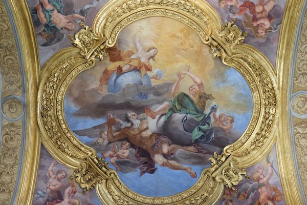 رم سپتامبر 02 نقاشی از فضایل امید و حقیقت در کوره جانبی حصار در Basilica dei Santi Ambrogio و Carlo al Corso توسط Pio Paolini از 1678 81 رم در تاریخ 02 سپتامبر 2016