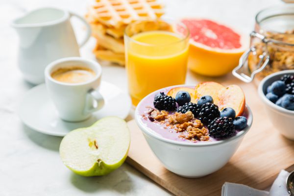مفهوم صبحانه و ناهار غذای سنتی