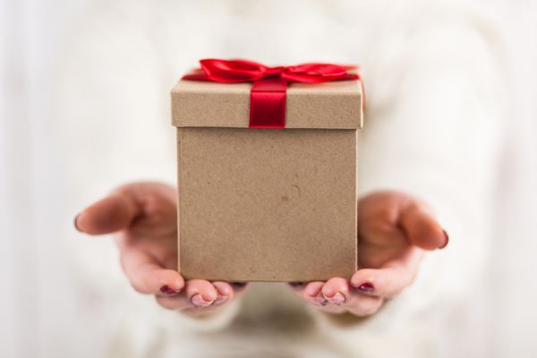 Present box in woman