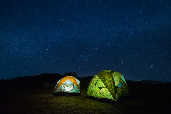 شب با ستاره در کوهپیمایی اردو بزنید