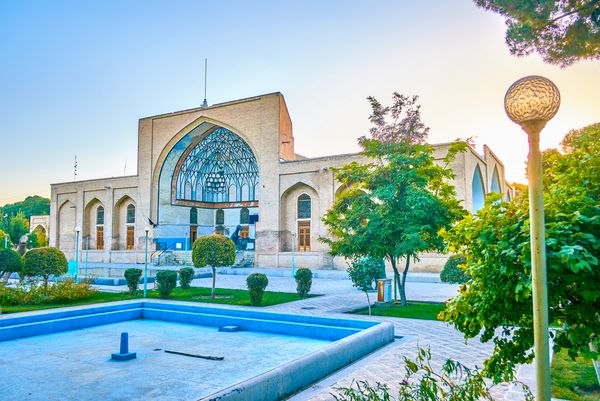 اصفهان ایران 19 اکتبر 2017 بنای سبک ایرانی موزه تاریخ طبیعی و حیات وحش در 19 اکتبر در اصفهان