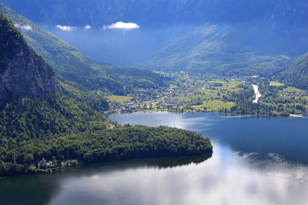هالستات زیباترین شهر دریاچه جهان اتریش