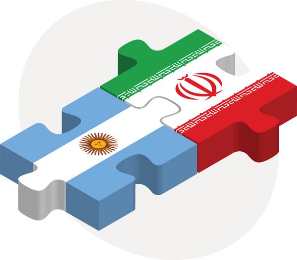 تصویر برداری از پرچم های آرژانتین و ایران در پازل جدا شده در پس زمینه سفید