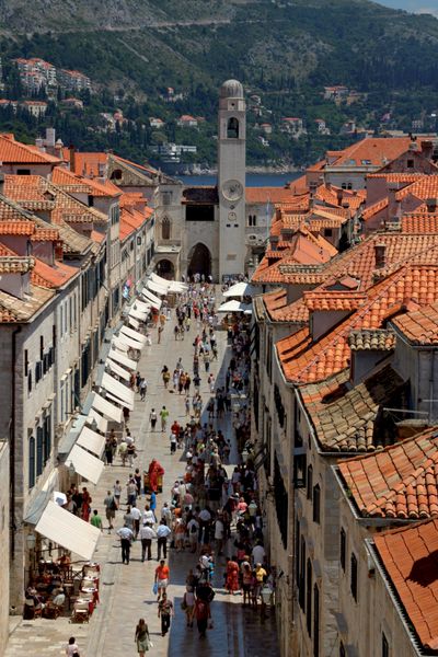 دوبرونیک کرواسی خیابان اصلی شهر قدیمی