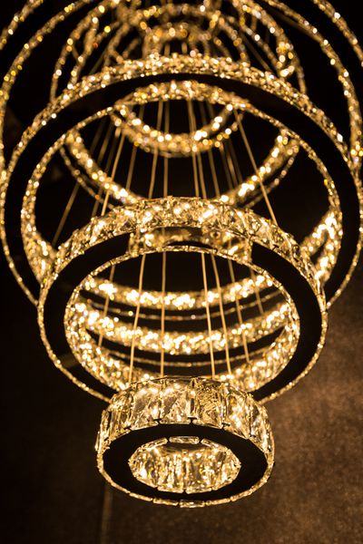 لامپ لوستر کریستالی الماس با طراحی لوکس