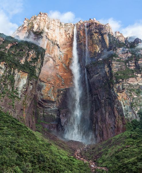 آبشار فرشته فرشته سالتو بالاترین آبشارهای جهان 978 متر است ونزوئلا آمریکای لاتین