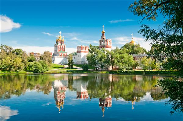 نمایی زیبا از کلیسا مسکو روسیه