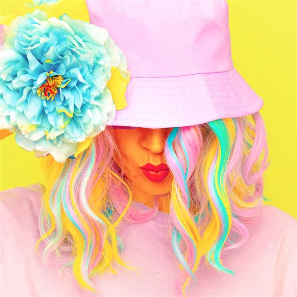 دختر تابستانی با گل طراحی رنگ آب نبات روند کلاه سطل