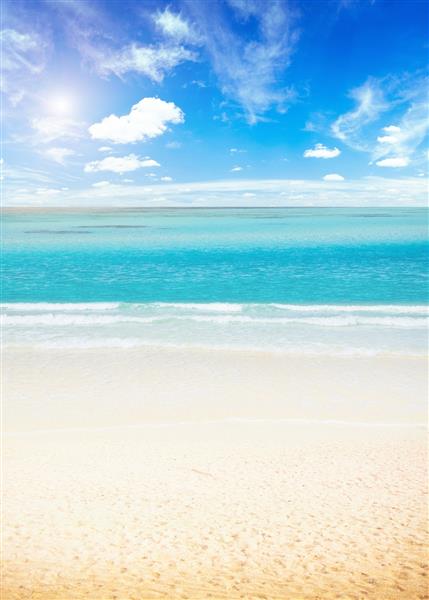 ساحل خورشید و جزیره شات تابستانی