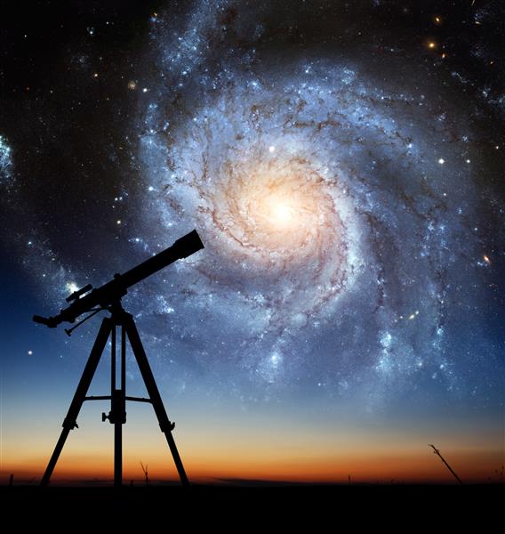 نمای تلسکوپ و کهکشان تصویر تهیه شده توسط ناسا