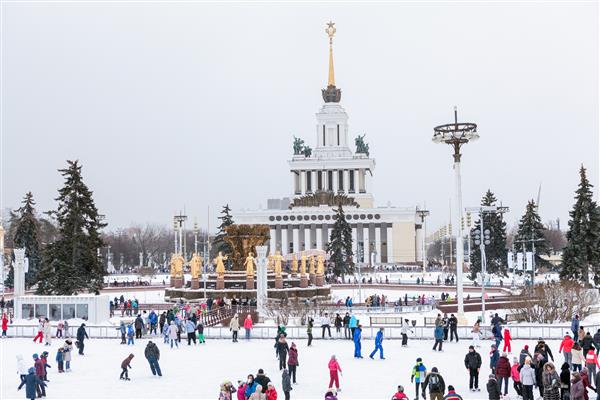 مسکو روسیه پیست اسکیت اصلی شهر در مسکو