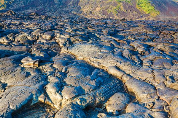 منظره گدازه ذوب شده در پارک ملی آتشفشان هاوایی جزیره بزرگ هاوایی