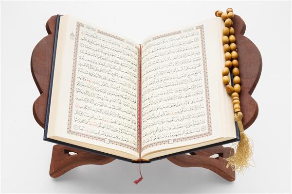 نمای قرآن کتاب قرآن سال نو اسلامی