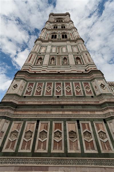 برج ناقوس فلورانس ایتالیا جیوتوس در کنار کلیسای سانتا ماریا دل فیوره