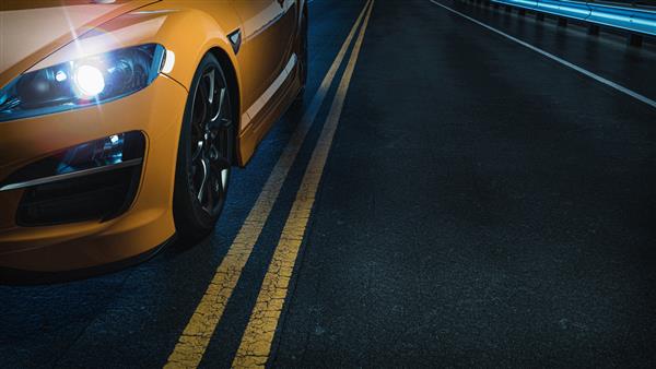 ماشین زرد در جاده در شب رندر و تصویرسازی سه بعدی