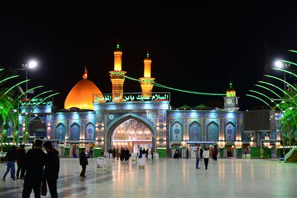 کربلا عراق 14 مارس 2019 حرم شیعیان امام حسین و یاران باوفایش در نبرد کربلا در سال 61680 به شهادت رسیدند سالروز رحلت حسین آیات مختلف عربی قرآن