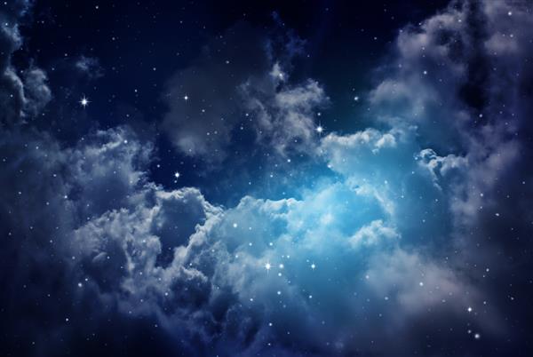 فضای آسمان شب با ابر و ستاره