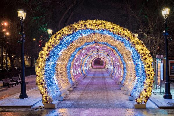 کریسمس در مسکو تونل نور در بلوار Tverskoy در مسکو