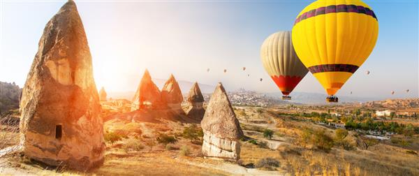 پرواز بالون هوای گرم بر فراز کاپادوکیه ترکیه